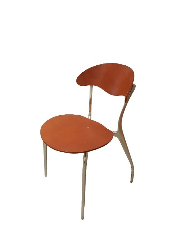 Silla de madera y acero (última unidad)