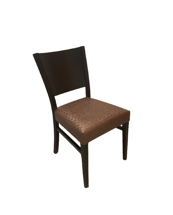Silla tapizada en marrón bronce con estructura de madera negra, ideal para comedor, restaurante u hostelería