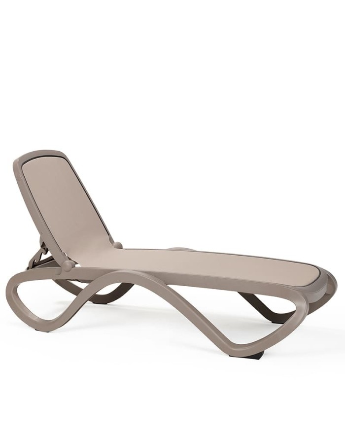 Tumbona Omega NARDI apilable para piscina