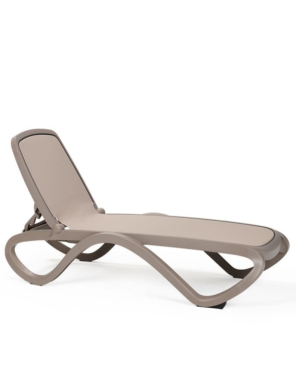 Tumbona Omega NARDI apilable para piscina