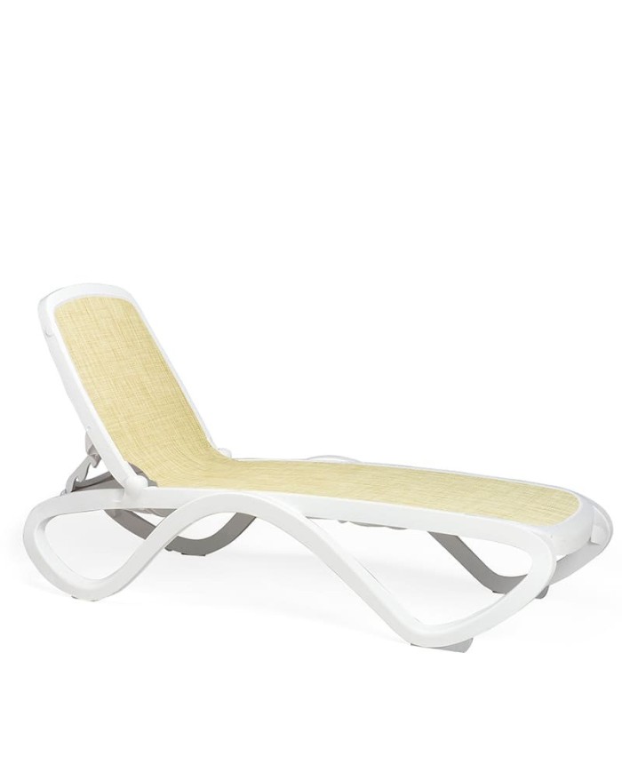 Tumbona Omega NARDI apilable para piscina