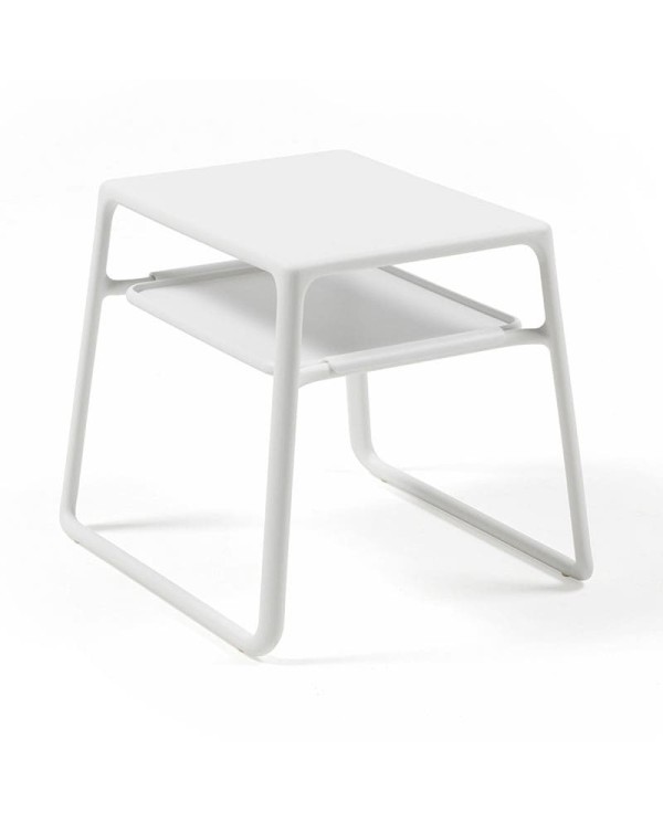 Mesa para piscina entre tumbonas. De Polipropileno en dos alturas