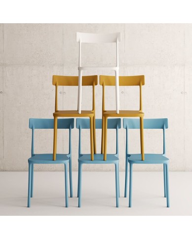 Silla Sugar CANCIO en polipropileno para cocina y hostelería. Apilable.