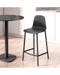 Taburete Moly de Cancio con  estructura metálica y asiento en madera lacada. Ideal para encimera de cocina.