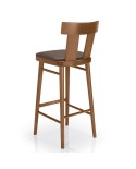 Taburete de madera con asiento tapizado, ideal para hostelería interior y hogar.