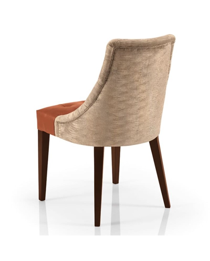 Silla tapizada con capitoné JMS Moreira ZH17