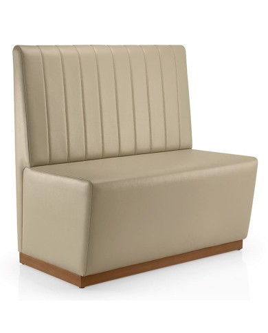 Banco tapizado con respaldo, cómodo y resistente, ideal para hostelería interior y hogar.