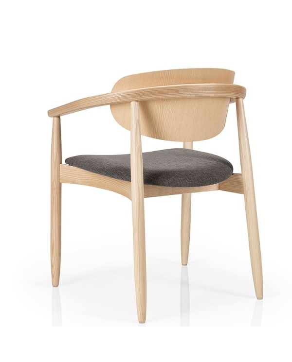 Sillón tapizado de madera JMS Moreira ZH38