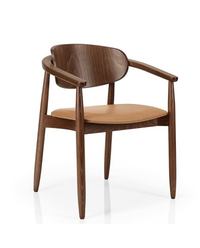 Sillón de madera curvo, respaldo de madera y asiento tapizado para hogar y hostelería.