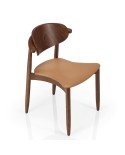 Silla de madera con respaldo curvo y asiento tapizado para hogar y hostelería.