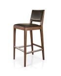 Taburete de madera alto con asiento y respaldo tapizado para hogar y hostelería.