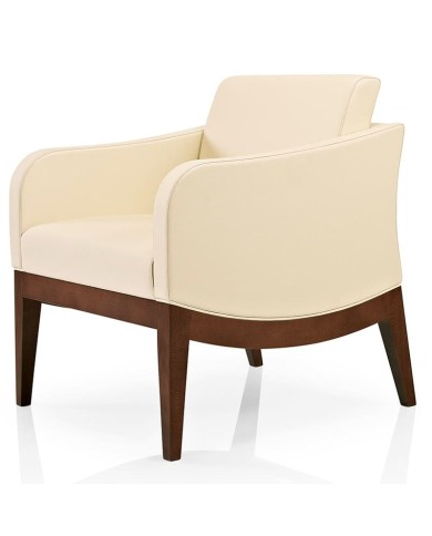 Butaca de madera con asiento y respaldo tapizados para hogar y hostelería.