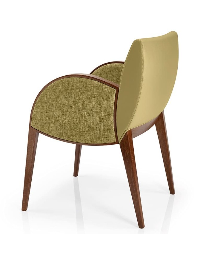 Sillón tapizado de diseño JMS Moreira ZH97