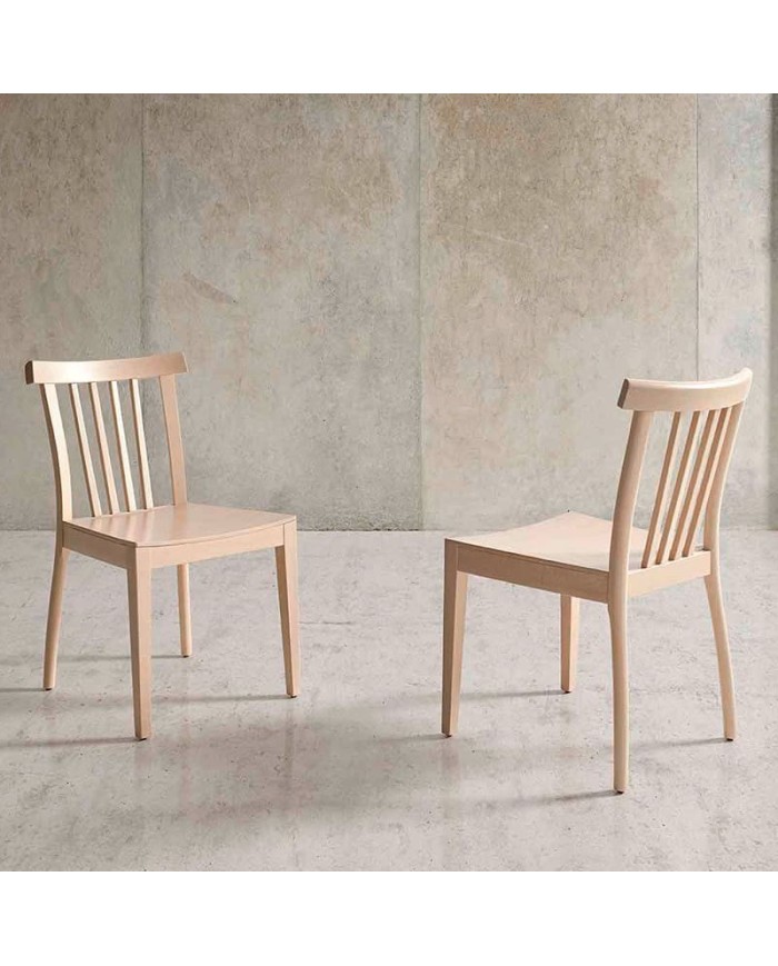 Silla de madera B44