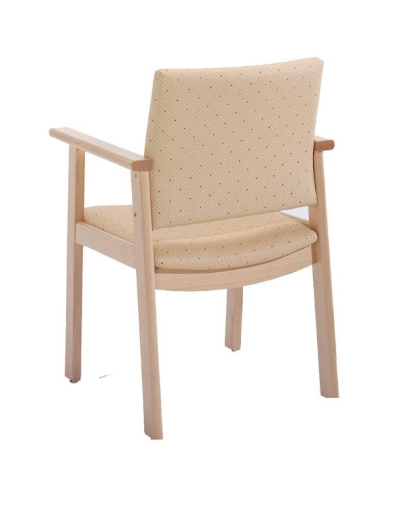 Sillón de madera y tapizado F05