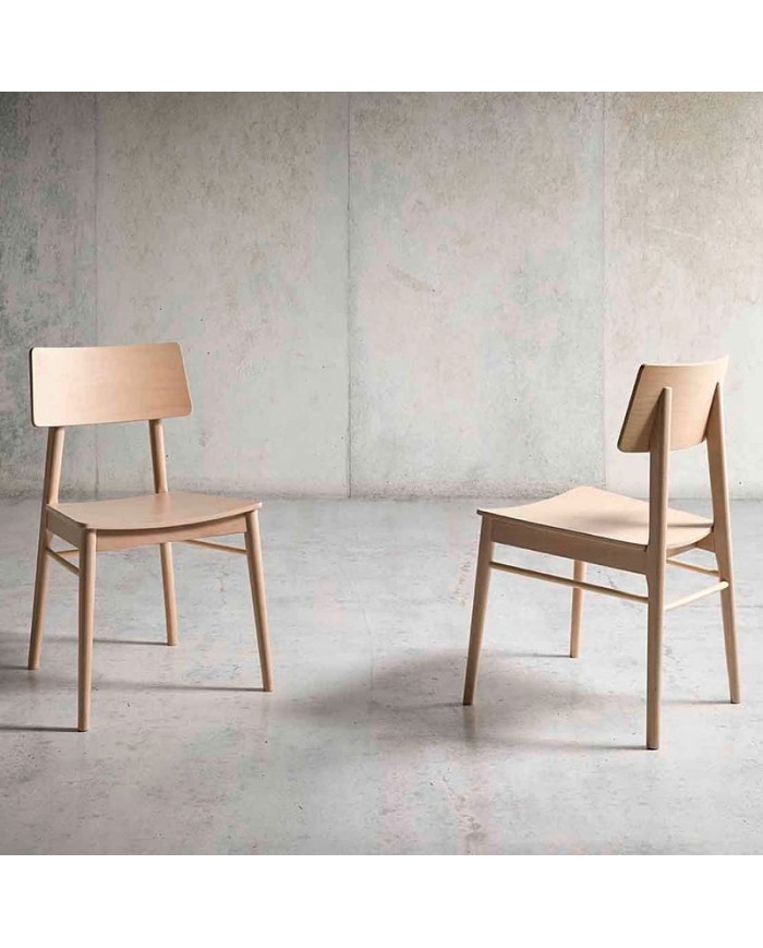 Silla de madera de haya L43