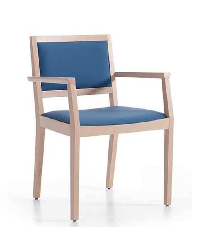 Sillón con brazos en madera y tapizado. Ideal para residencia de mayores. Salón y comedor