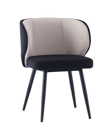 Silla tapizada en tejido beige y negro con patas metálicas cónicas