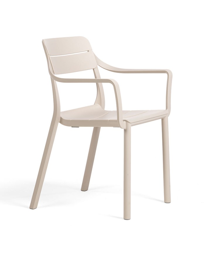 Sillón Cassia NARDI apilable para hogar y hostelería