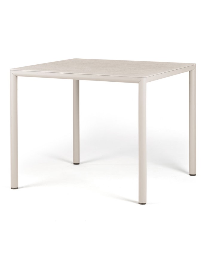 Mesa Piave 90 NARDI fija para terraza y jardín