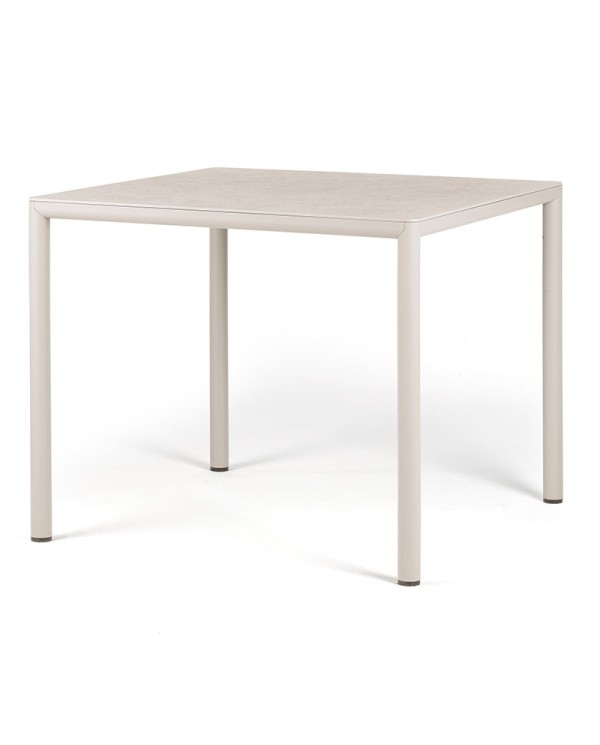 Mesa Piave 90 NARDI fija para terraza y jardín