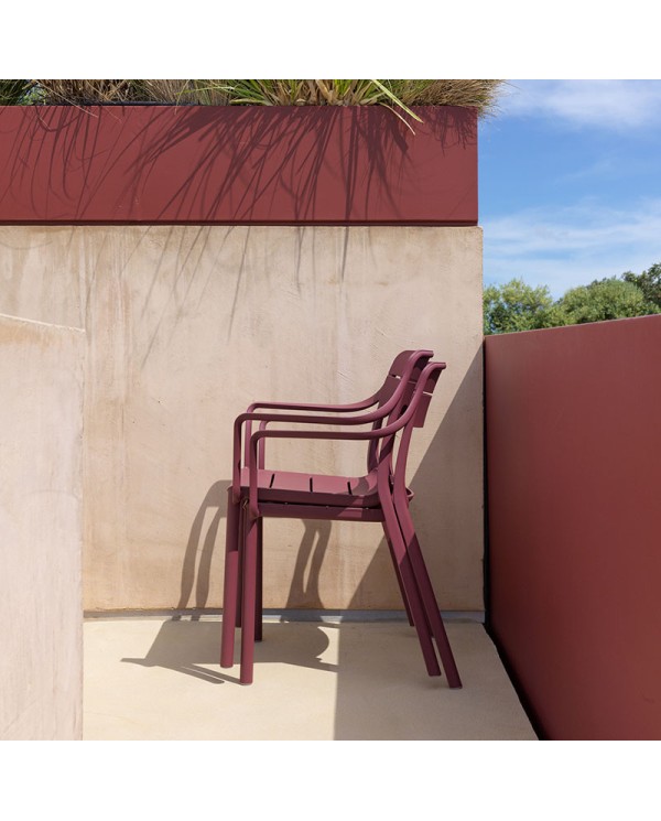 Sillón Cassia NARDI apilable para hogar y hostelería