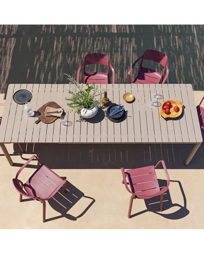 Sillón Cassia NARDI apilable para hogar y hostelería