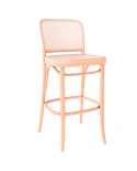 Taburete TON para bares y restaurantes.