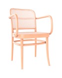 Sillón 811 TON 325 811 con asiento y respaldo de mimbre natural.