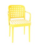 Sillón 822 TON 321 822 con asiento y respaldo de madera.