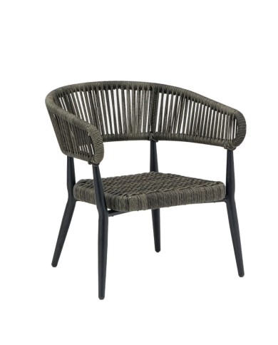 Butaca Provenza de cuerda para hostelería con estructura en metal resistente.