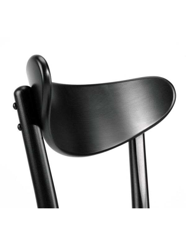 Silla TON Banana con respaldo de madera curvado de diseño envolvente