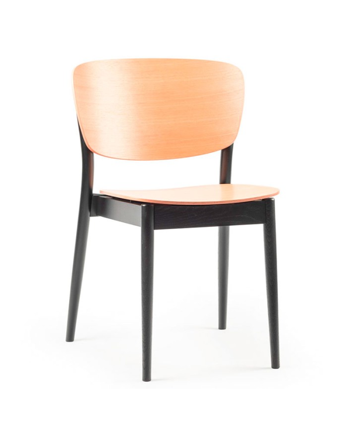 Silla TON Valencia apilable de madera de haya para hostelería