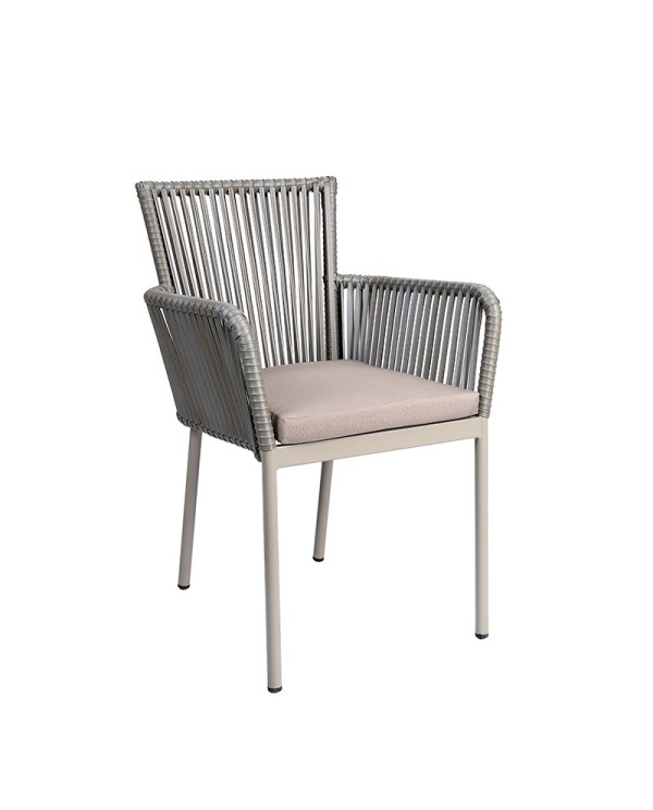Sillón Formentera de médula con cojín en asiento ZC84