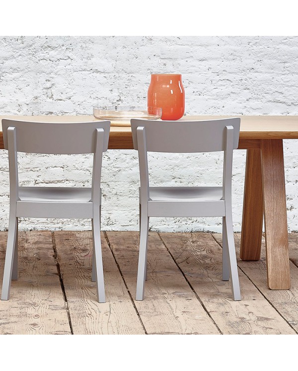 Silla Bergamo de madera para restaurantes y cafeterías
