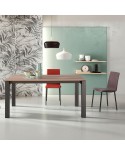 Mesa extensible Fanny Bailén-BHF con estructura metálica y encimera laminado para cocina y comedor.