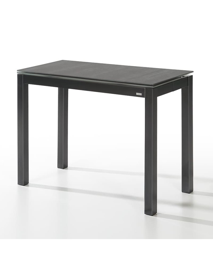 Mesa Lugano Bailén-BHF extensible. Estructura metálica con sobre porcelánico para cocina.