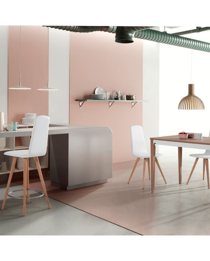 Mesa Tesa Bailen-BHF de cocina con patas de madera